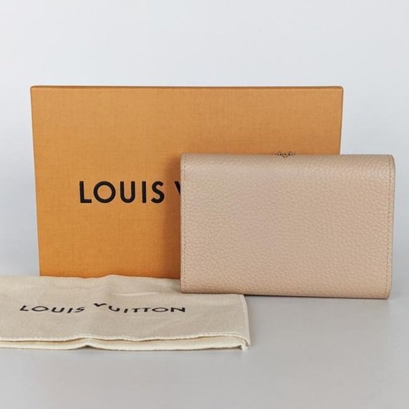 Louis Vuitton Peach Capucines Studded Wallet - Picture 2 of 6